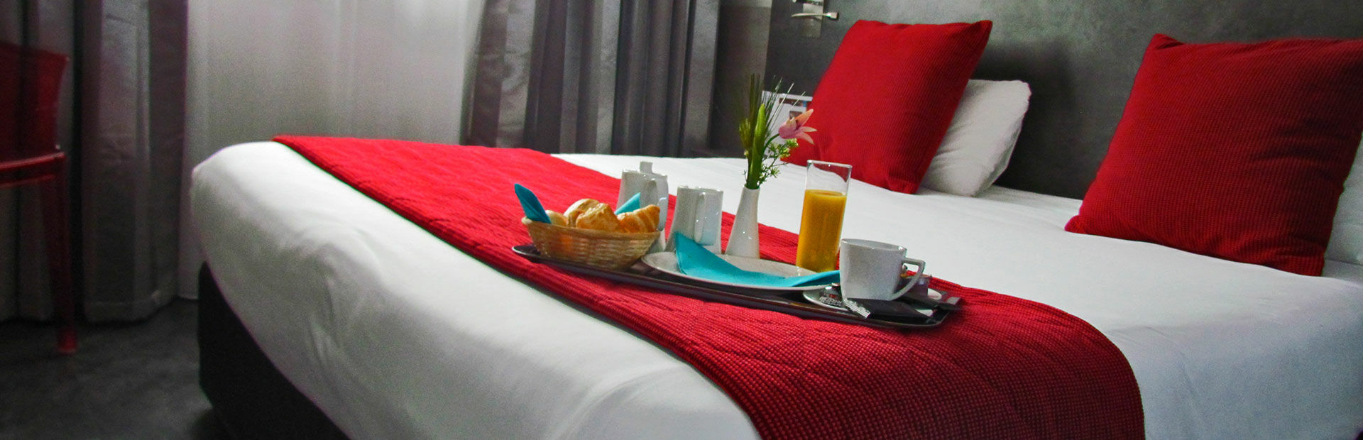 Hotel L'Hotan Порте-сюр-Гарон Экстерьер фото